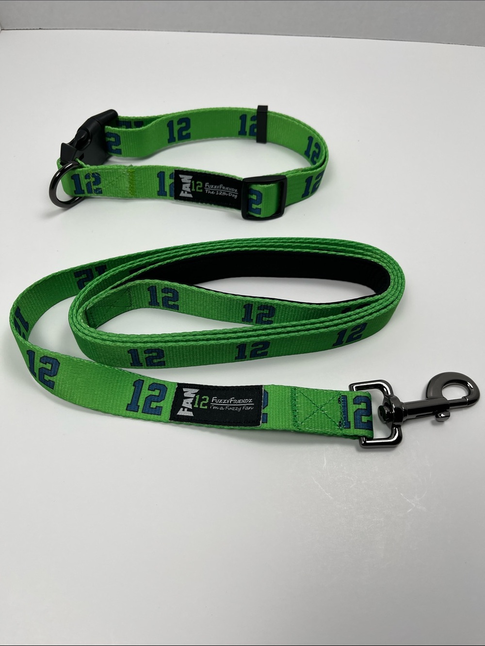 Seattle Seahawks 12th Man XL Dog Collar & 6' Leash Set by Fuzzy Friendz Green